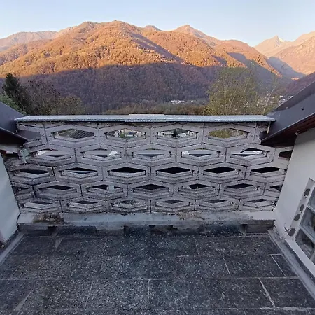 Mansarde, Avec Vue Sur Les Vallees D'ala Et Grande Appartamento Ceres